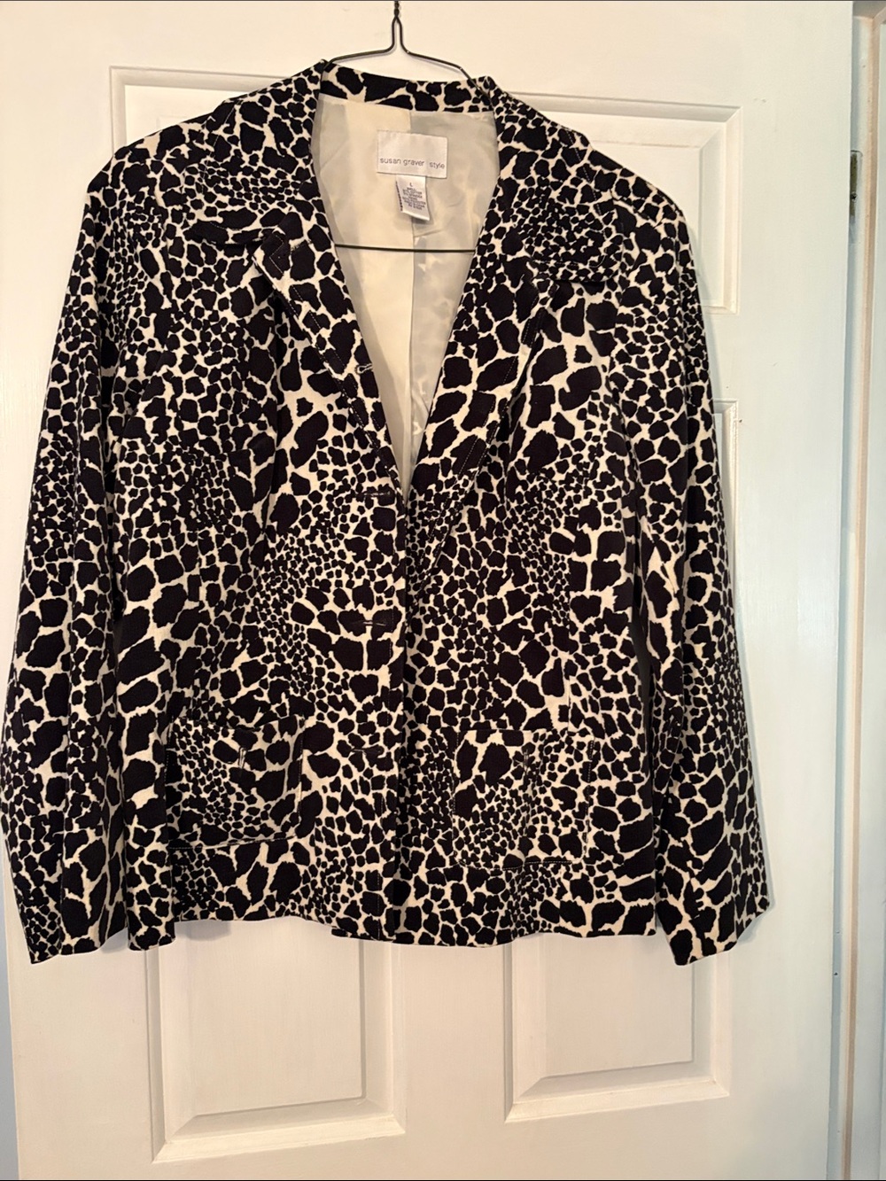 Susan Graver Black and Cream Animal Print Open-Front Blazer corduroy